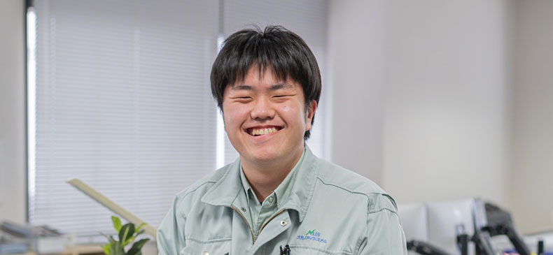 中日本技術部 / 測量 2024年入社